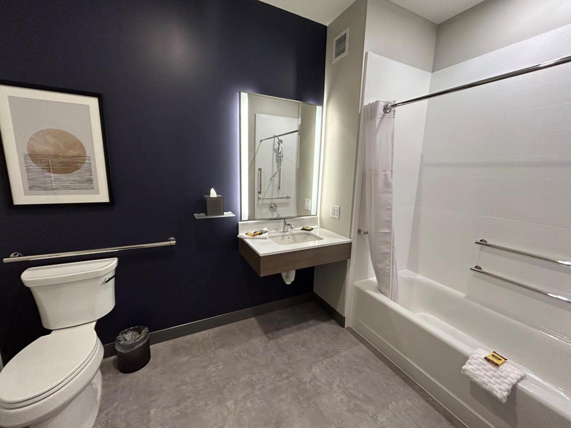 Best Western Plus Marquette Hotel & Suites ภายนอก รูปภาพ